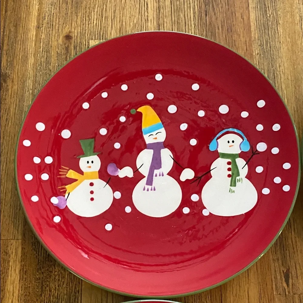 Pier 1 Snow Ball Festive Snowman Holiday Plates-Red.8.5” Diameter. Set of 4.